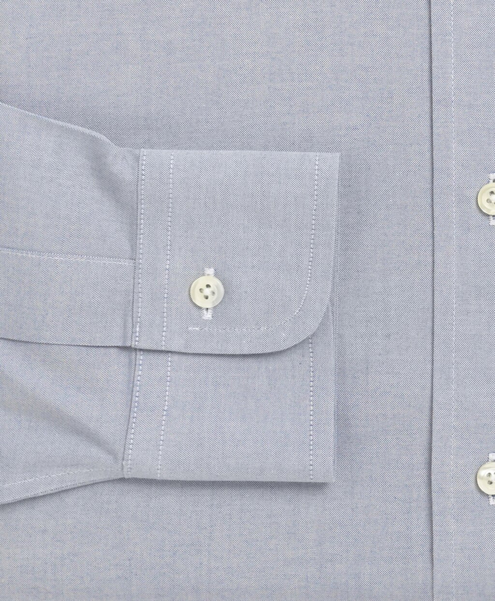 Traditional Relaxed-Fit Dress Shirt, Non-Iron Point Collar