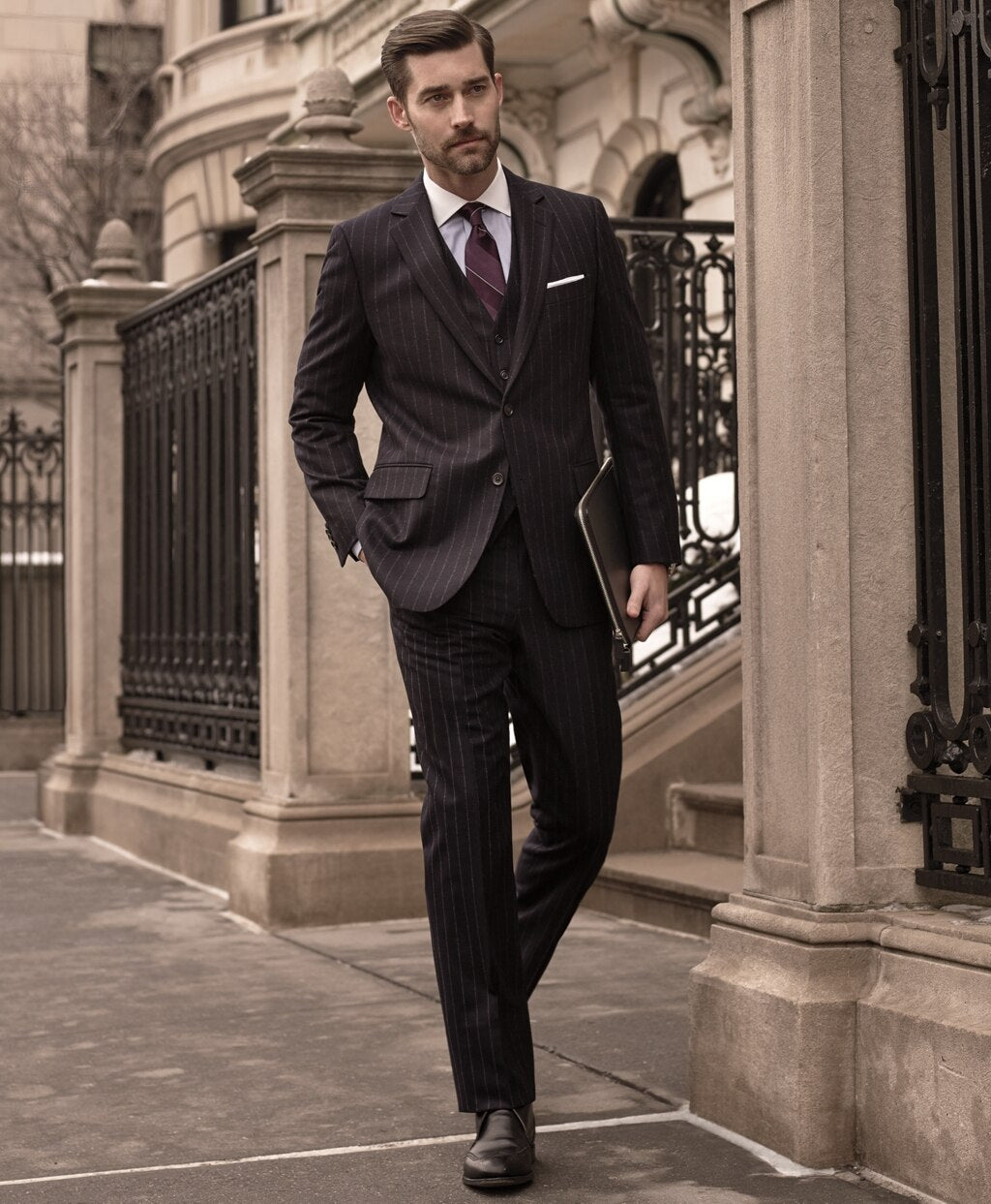 Regent Fitted Dress Shirt, Non-Iron Contrast Ainsley Collar French Cuff