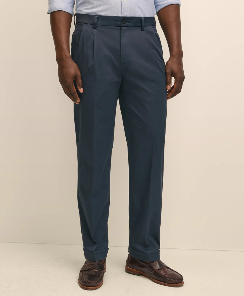 Pleated Traditional Fit Stretch Cotton Advantage Chino® Pants