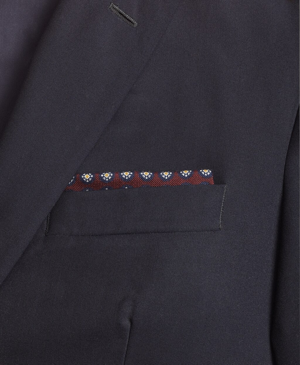 Medallion Pocket Square