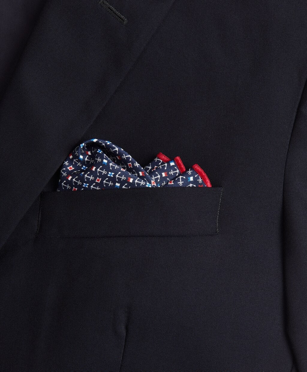 Nautical Print Pocket Circle