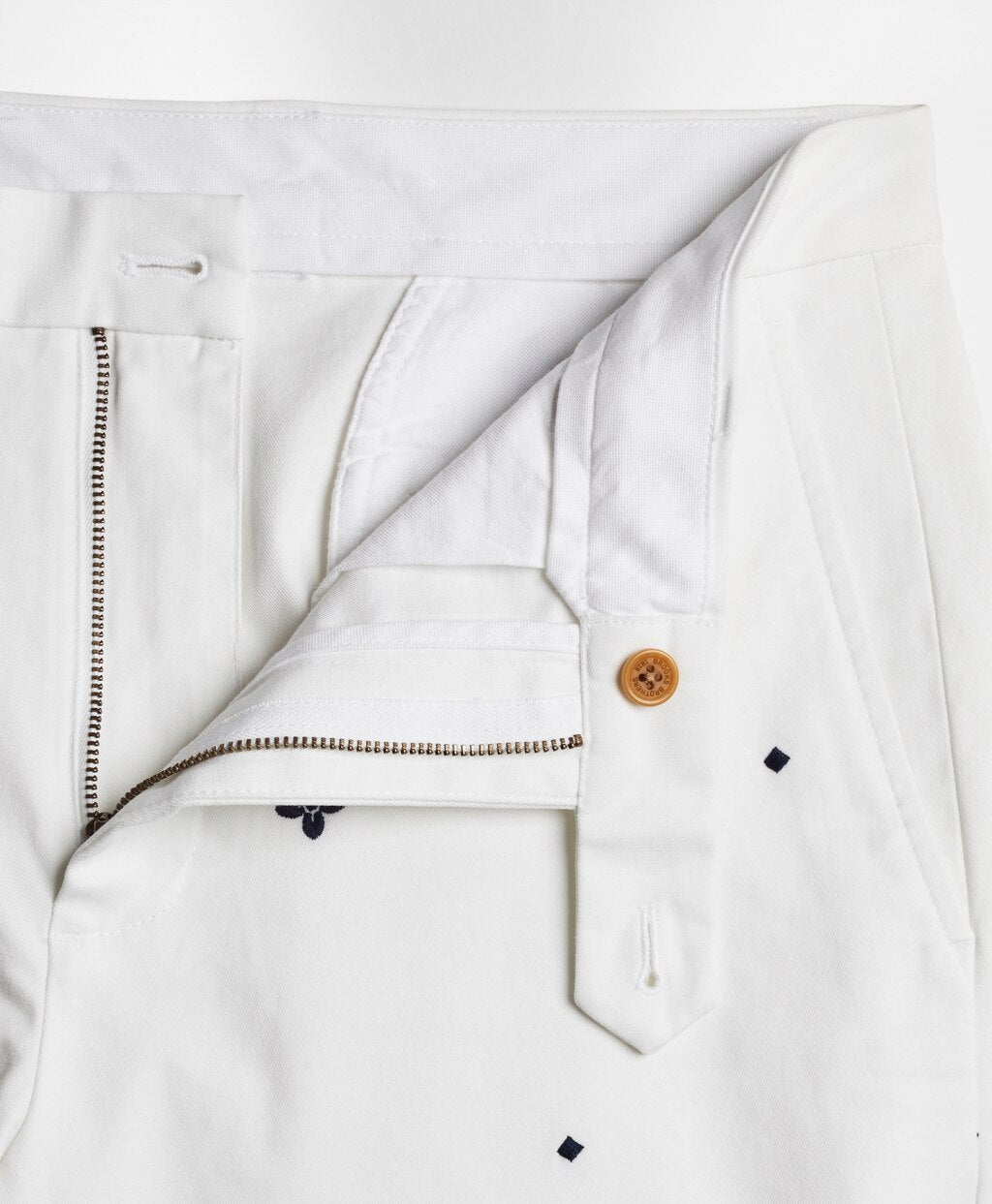 Foulard Embroidered Shorts