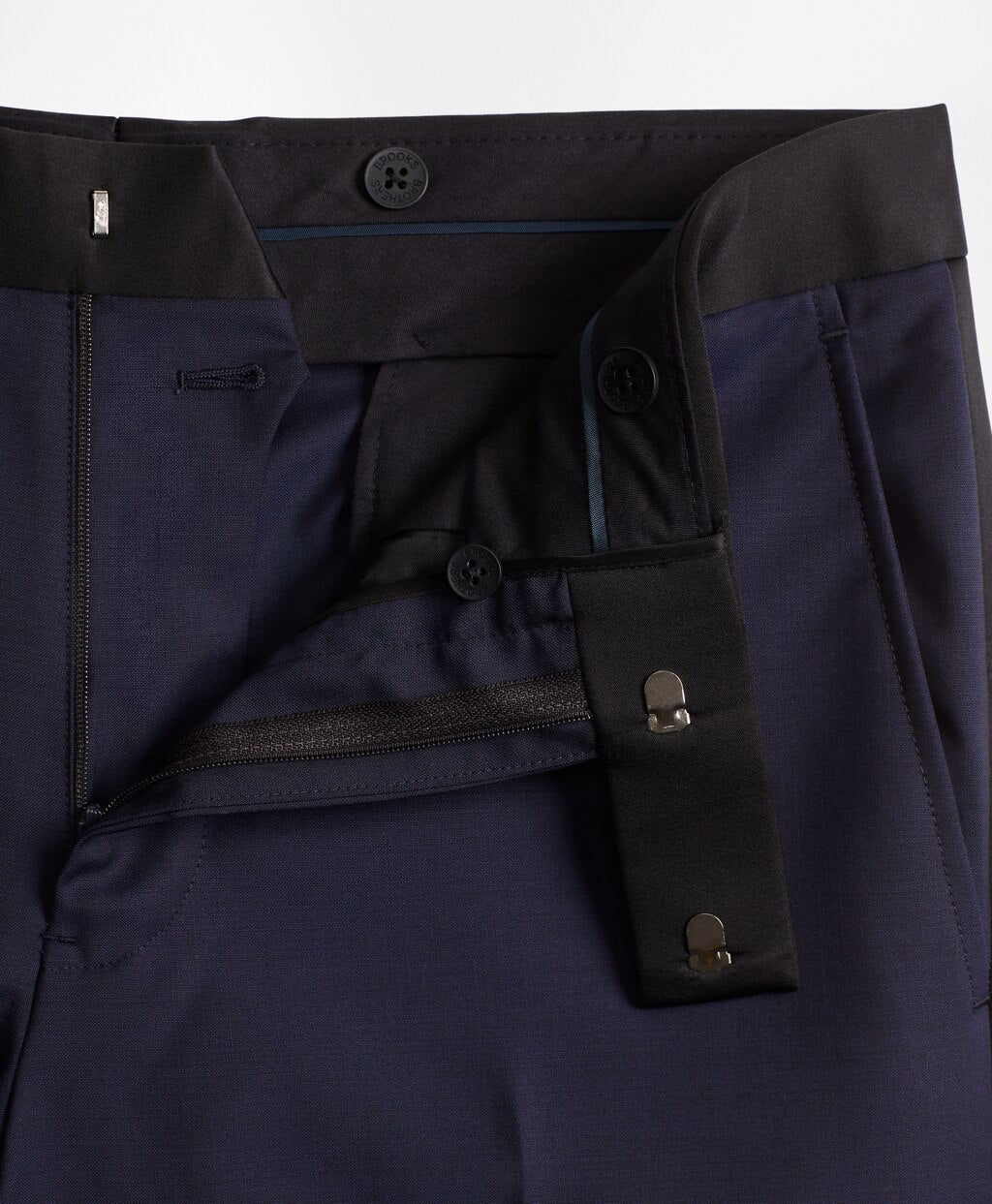 Regent Fit One-Button Navy Tuxedo