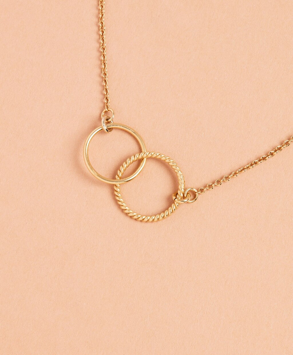 Demi Fine Interlocking Ring Necklace